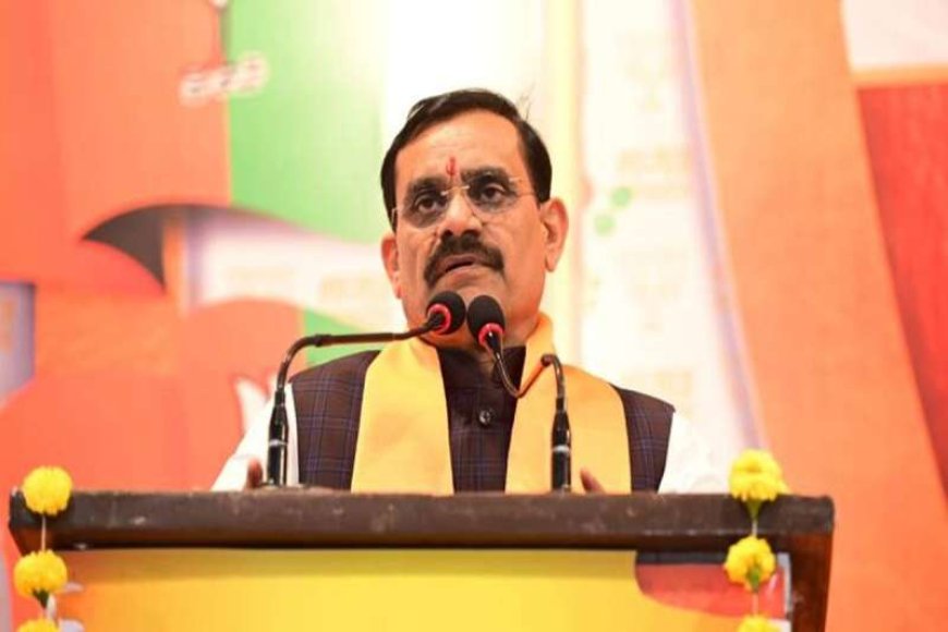 दो&तीन-दिन-में-जिला-अध्यक्षों-की-सभी-नियुक्तियां-पूरी-हो-जाएंगी,-शराबबंदी-का-विचार-सराहनीय&-वीडी-शर्मा