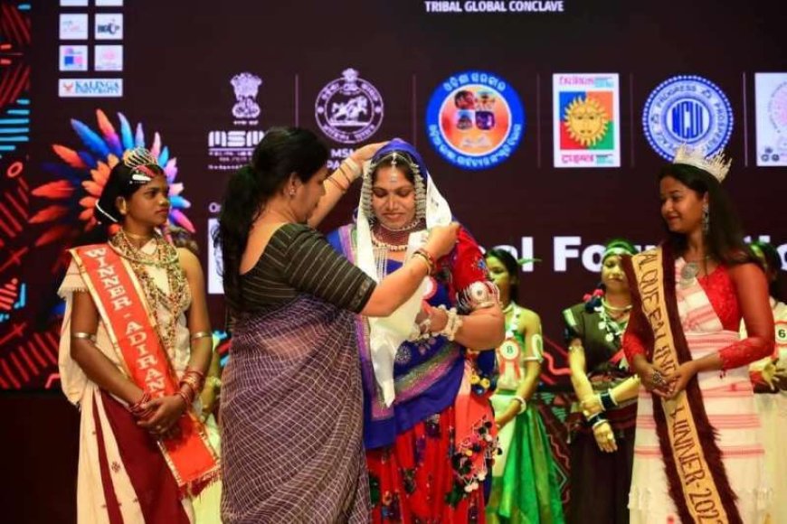 मंत्री-चौहान-ने-ट्राइबल-ग्लोबल-फेस्ट-की-प्रतियोगिताओं-में-विनर-बहनों-को-दी-बधाई