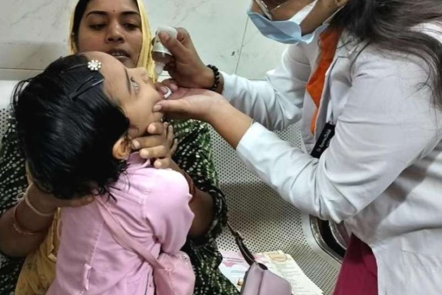 आयुर्वेद-चिकित्सा-महाविद्यालय-में-2516-बच्चों-का-स्वर्णप्राशन