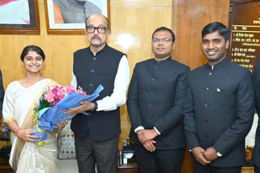 राज्यपाल-डेका-से-परिवीक्षाधीन-वन-सेवा-के-अधिकारियों-ने-की-भेंट