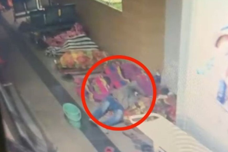 अस्पताल-में-सोने-की-एक्टिंग-कर-शातिर-चोर-ने-उड़ा-लिए-मोबाइल-और-नकदी,-cctv-में-कैद-हुई-घटना