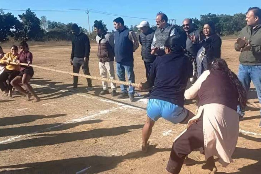 जिला-स्तरीय-बालिका/महिला-खेलकूद-प्रतियोगिता-संपन्न