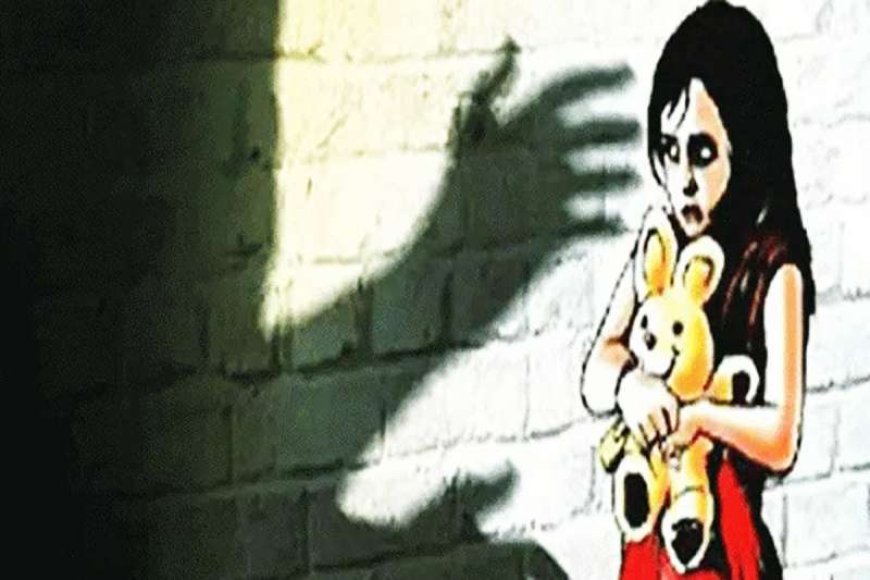 प्राइवेट-पार्ट-में-हुआ-दर्द-तब-खुला-5-साल-की-बच्ची-का-रेप-केस,-लोगों-ने-की-आरोपी-की-जमकर-पीटाई