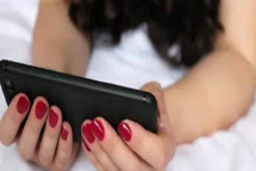 मां-ने-अपनी-नाबालिग-बेटी-का-कई-साल-तक-अपने-दोस्त-से-रेप-कराया,-आरोपी-महिला-को-पुलिस-ने-किया-गिरफ्ता