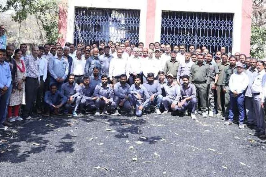 एम.पी. ट्रांस्को में मनाया गया राष्ट्रीय लाइनमैन दिवस, जबलपुर में 90 लाइनमैन किये गये सम्मानित