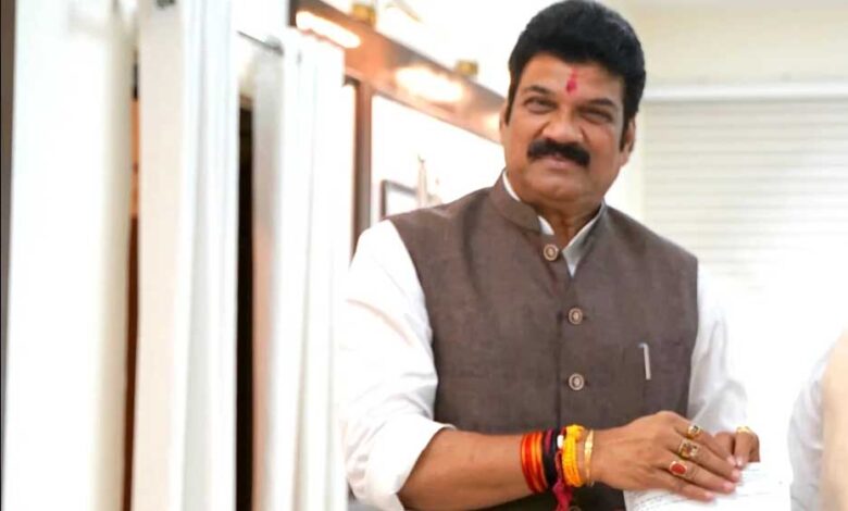 2-लाख-47-हजार-377-किसानों-से-21-लाख-मीट्रिक-टन-से-अधिक-हुई-गेहूँ-खरीदी-:-खाद्य-मंत्री-राजपूत