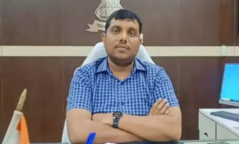 किताब और गणवेश के लिए स्कूलों ने डाला दबाब तो प्रशासन का डंडा पड़ेगा