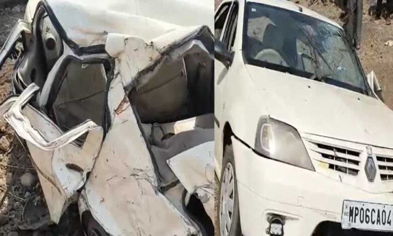 गुना-में-बेकाबू-होकर-पुलिया-से-टकराई-कार,-4-युवकों-की-मौत,-एक-गंभीर-को-भोपाल-किया-रेफर