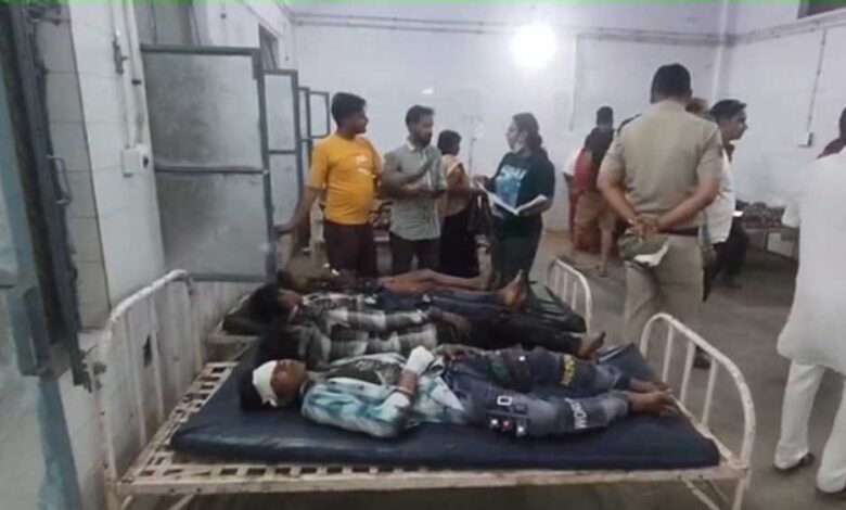 लटेरी-में-सड़क-हादसे-में-3-की-मौत,-12-घायल…-सिरोंज-से-इंदौर-लौट-रही-थी-बारात