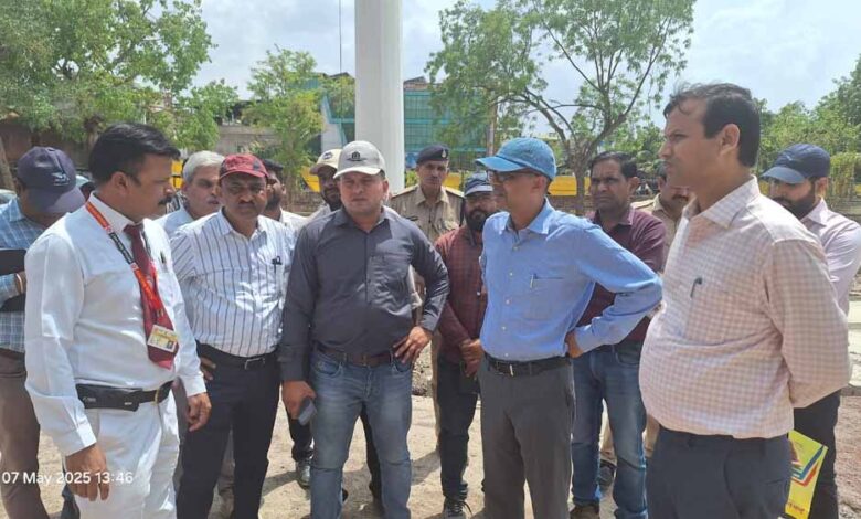 मंडल-रेल-प्रबंधक-ने-गुना,-अशोकनगर-एवं-गंजबासोदा-स्टेशनों-का-किया-निरीक्षण