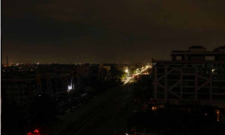 इंदौर-में-ब्लैक-आउट-होते-ही-थम-गई-पूरी-बारात,-सिर्फ-200-मीटर-दूर-ही-था-मैरिज-गार्डन