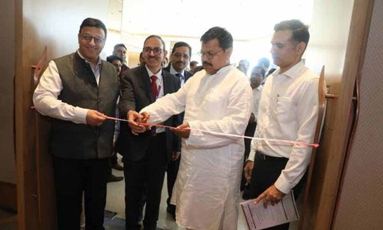 ग्रीन-एनर्जी-पर-ध्यान-दें-अन्यथा-बच्चों-को-बैग-की-जगह-ऑक्सीजन-सिलेंडर-लेकर-चलना-पड़ेगा-:-ऊर्जा-मंत्री-तोमर