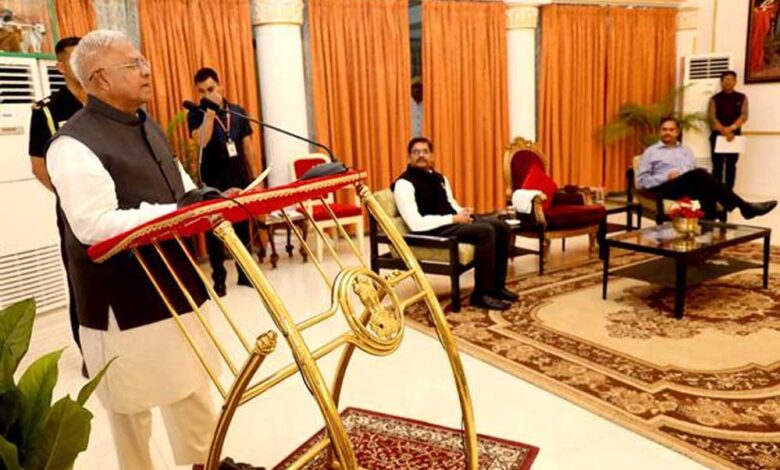 नागरिक-देवों-भव:-के-सिद्धांत-पर-अधिकारी-करें-कार्य:-राज्यपाल-पटेल