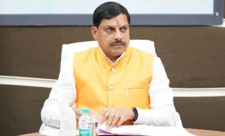 समाजिक-एकता-और-भाईचारा-बढ़ाने-में-सामूहिक-विवाह-बेहद-सहायक-:-मुख्यमंत्री-डॉ.-यादव