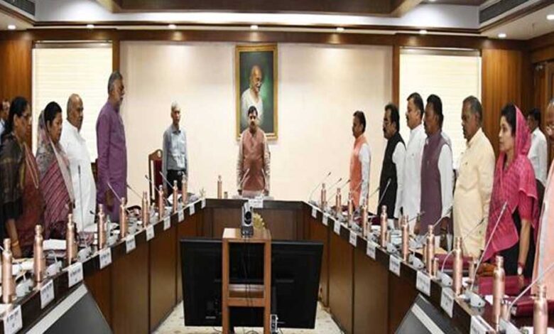 प्रधानमंत्री-मोदी-को-मंत्रि-परिषद-ने-ऑपरेशन-सिंदूर-की-सफलता-के-लिए-दी-बधाई