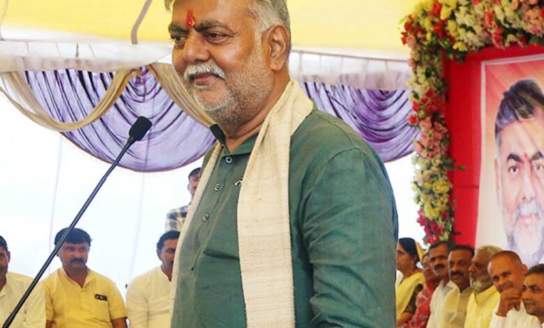 अलीराजपुर-में-427-नवीन-फलिया-सड़कों-का-निर्माण-होगा-:-मंत्री-पटेल