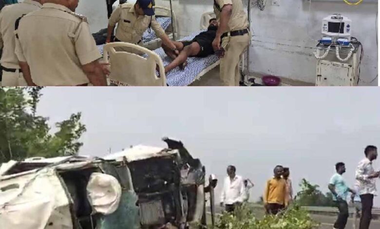 तेज-रफ्तार-में-जा-रही-एसटीएफ-की-स्कॉर्पियो-अनियंत्रित-होकर-पलटी,-दो-जवानों-की-मौत,-चार-घायल