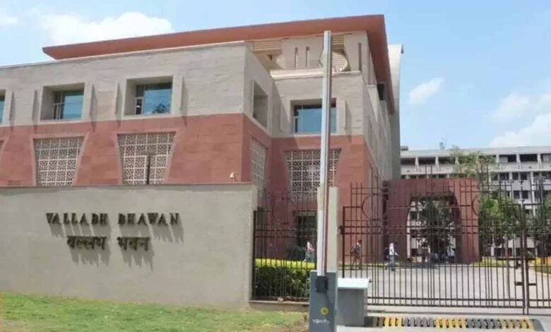 स्थानांतरण-पर-प्रतिबंध-से-छूट-की-अवधि-को-10-जून,2025-तक-बढ़ाया