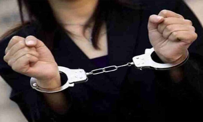 भारत में तीन साल से अवैध रूप से रह रही अफ्रीका के युगांडा देश की एक 27 वर्षीय युवती को भोपाल पुलिस ने पकड़ा