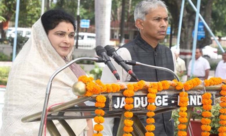 मंत्रालय-में-हुआ-राष्ट्र-गीत-वंदे-मातरम-एवं-राष्ट्र-गान-“जन-गण-मन”-का-सामूहिक-गायन