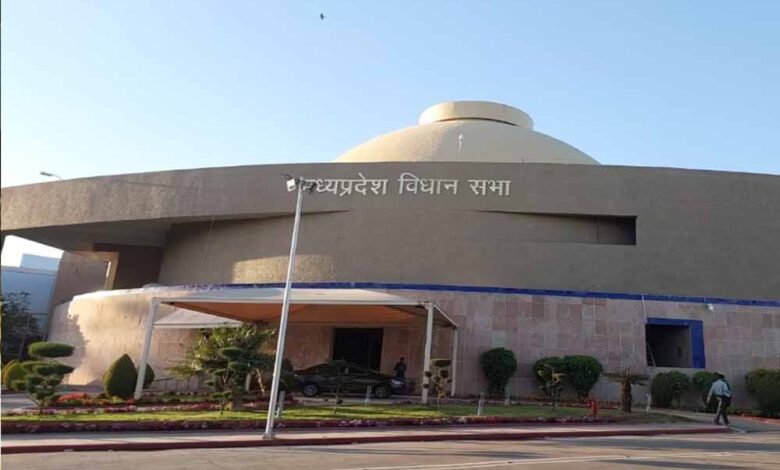 विधायकों-को-घर-गाड़ी-के-लिए-मिलेगा-दो-प्रतिशत-ब्याज-अनुदान,-प्रदेश-के-माननीयों-को-बड़ा-तोहफा