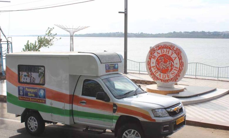 भोपाल-में-मोबाइल-पासपोर्ट-वैन-सेवा-शुरू:-पासपोर्ट-बनवाना-हुआ-आसान