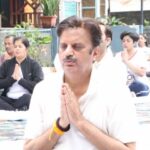 योग-शरीर-को-निरोगी-रखने-में-सहायक,-इसे-दिनचर्या-में-शामिल-करें-:-उप-मुख्यमंत्री-शुक्ल
