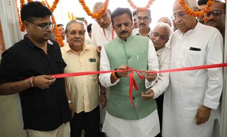 ब्लड-सेपरेशन-यूनिट-रीवा-में-स्वास्थ्य-सेवाओं-को-करेगी-सुदृढ़-:-उप-मुख्यमंत्री-श्री-शुक्ल