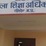 पीएम-श्री-स्कूल-के-प्राचार्य-आलोक-शर्मा-पर-2.65-लाख-के-गबन-का-आरोप-सिद्ध,-आयुक्त-ने-किया-निलंबित