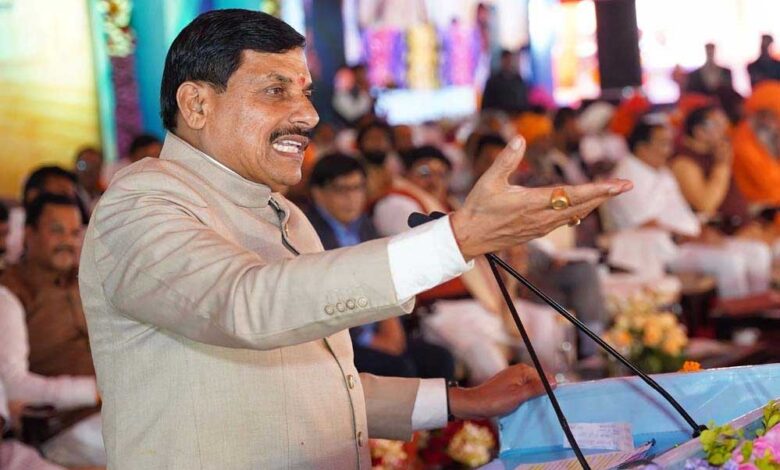 मध्यप्रेदश-ग्रोथ-कॉन्क्लेव-:-समृद्ध-और-विकसित-शहर-बनेंगे-प्रदेश-के-समावेशी-विकास-की-आधारशिलाः-मुख्यमंत्री-डॉ.-यादव