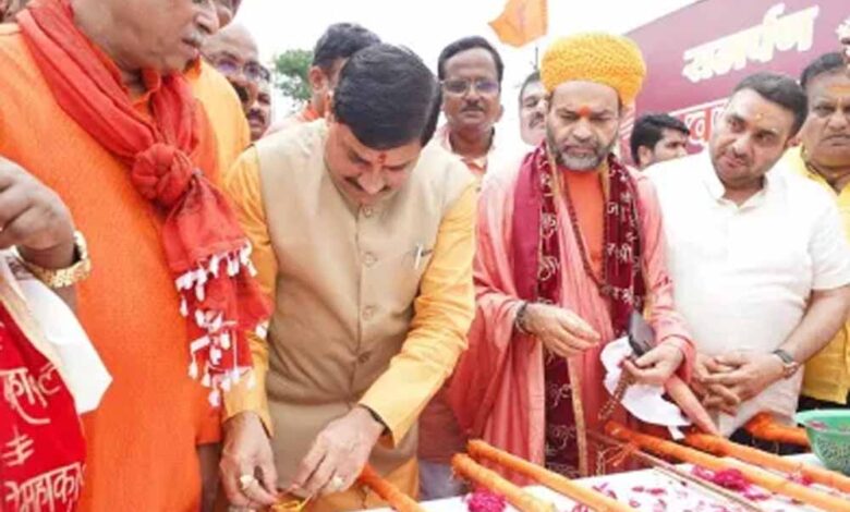 कावड़ यात्रियों की सुरक्षा के साथ होगी माकूल व्यवस्थाएँ : मुख्यमंत्री डॉ. यादव