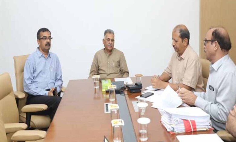 उच्च शिक्षा मंत्री परमार ने उच्च शिक्षा विभाग की समीक्षा कर आवश्यक दिशा निर्देश दिए
