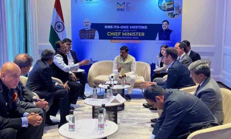 मुख्यमंत्री डॉ. यादव से मैड्रिड में श्री बेनीतेज़ ने की सौजन्य भेंट