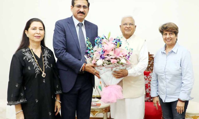 राज्यपाल पटेल से मनोनीत मुख्य न्यायाधिपति श्री सचदेवा ने की भेंट