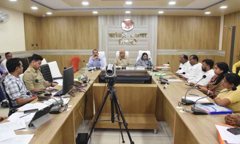 सांसद की अध्यक्षता में सड़क सुरक्षा समिति की  बैठक आयोजित
