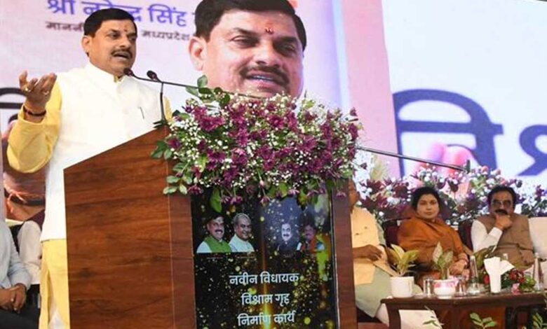 नवीन विधायक विश्राम गृह का नवनिर्माण आधुनिक प्रक्रियाओं के साथ भविष्य की ओर अग्रसर होने के भाव को दर्शाता है : मुख्यमंत्री डॉ. यादव