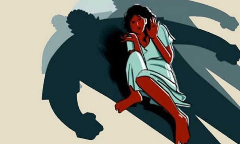 शादी का झांसा देकर युवती से तीन साल तक शोषण, अश्लील वीडियो वायरल