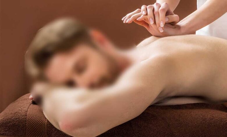 महंगी पड़ी सस्ती मसाज: कपड़े उतरवाकर वीडियो बनाया फिर ब्लैकमेल कर एक लाख ऐंठे