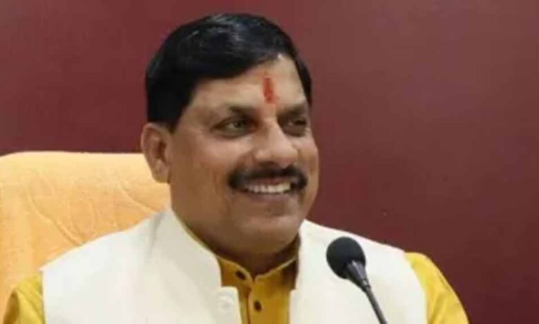 तिरंगे की शान को वैश्विक स्तर पर बढ़ाने का अवसर है राष्ट्रीय झंडा अंगीकरण दिवस : मुख्यमंत्री डॉ. यादव