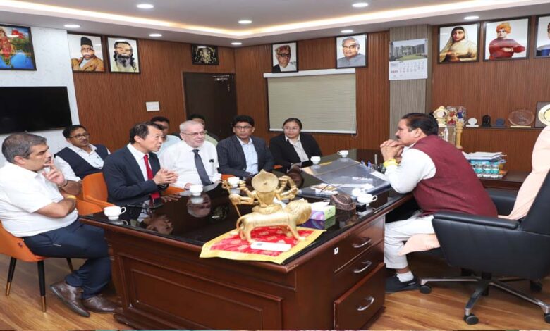 मंत्री टेटवाल से एडीबी प्रतिनिधिमंडल की मुलाकात