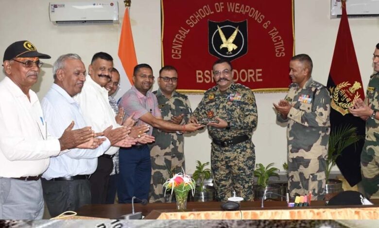 100 साल पुरानी ऐतिहासिक रिवाल्वर बनेगी इंदौर बीएसएफ म्यूजियम की नई पहचान