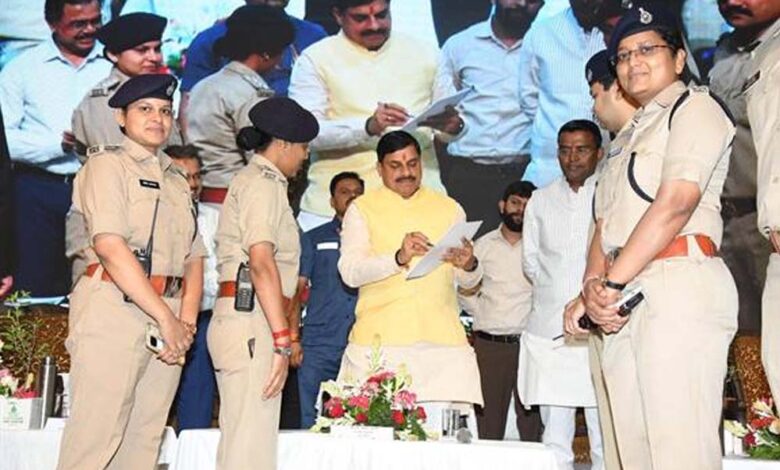 मुख्यमंत्री डॉ. यादव ने नशे से दूरी है जरूरी अभियान के संकल्प पत्र पर किए हस्ताक्षर