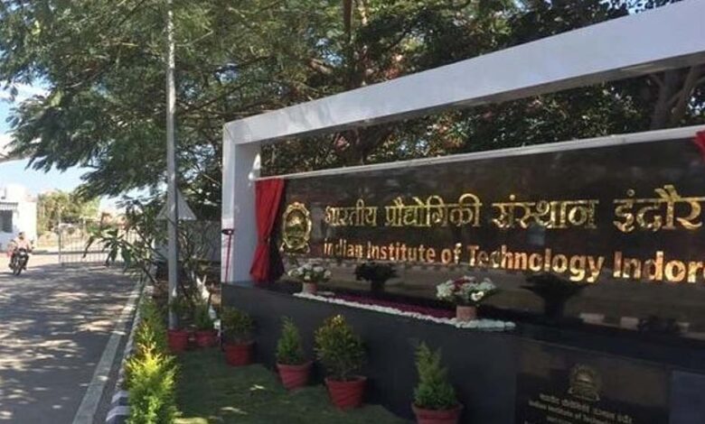 IIT इंदौर का कमाल: अब खिड़कियां खुद करेंगी रोशनी और गर्मी का कंट्रोल