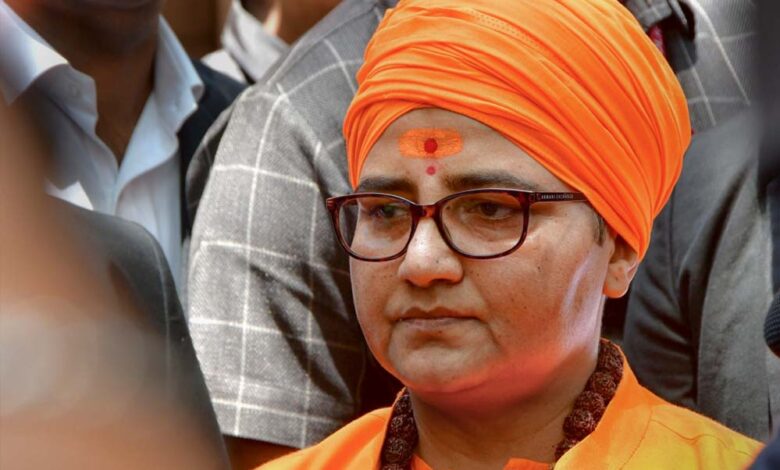 मालेगांव धमाका केस: साध्वी प्रज्ञा ठाकुर को मिली राहत, कोर्ट से क्लीनचिट