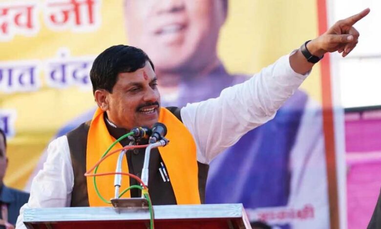 अतिवृष्टि से प्रभावितों के हर पल साथ है सरकार : मुख्यमंत्री डॉ. यादव