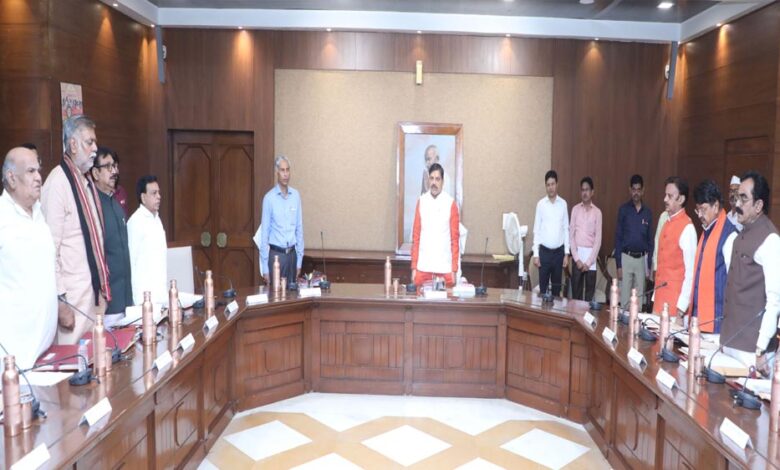 रांझी तहसील में 100 बिस्तर वाले कर्मचारी राज्य बीमा निगम के अस्पताल के लिए पांच एकड़ जमीन देने का फैसला