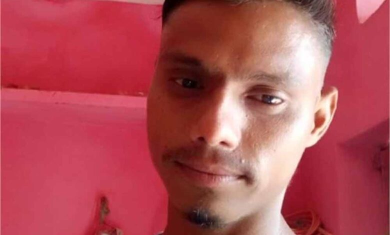 खंडवा-में-दिल-दहला-देने-वाला-हादसा:-पोकलेन-की-चपेट-में-आया-हेल्पर,-मौके-पर-ही-दर्दनाक-मौत