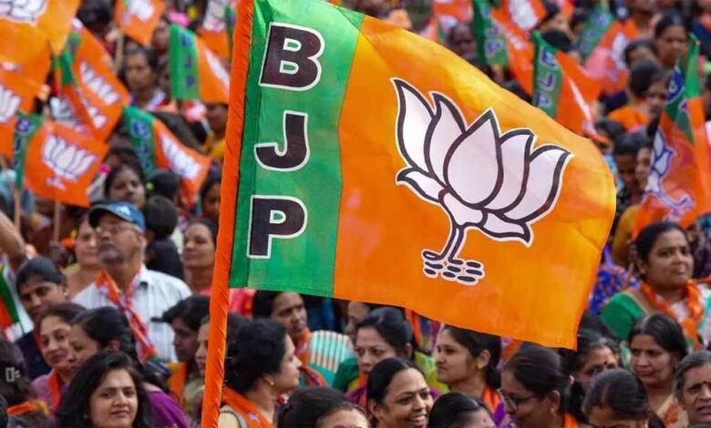एमपी-में-भगवा-दल-की-वापसी,-दो-नगर-परिषदों-के-अध्यक्ष-बने-बीजेपी-के