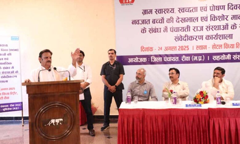 मातृ-मृत्यु-दर-व-नवजात-शिशु-मृत्यु-दर-को-कम-करने-में-समन्वित-प्रयास-आवश्यक-:-उप-मुख्यमंत्री-शुक्ल