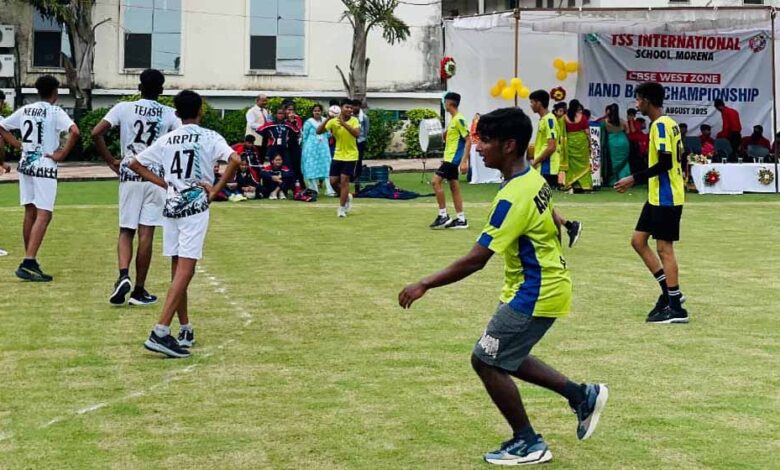 चंबल-में-हैंडबॉल-महाकुंभ,-50-टीमों-के-साथ-700-छात्र-मैदान-में